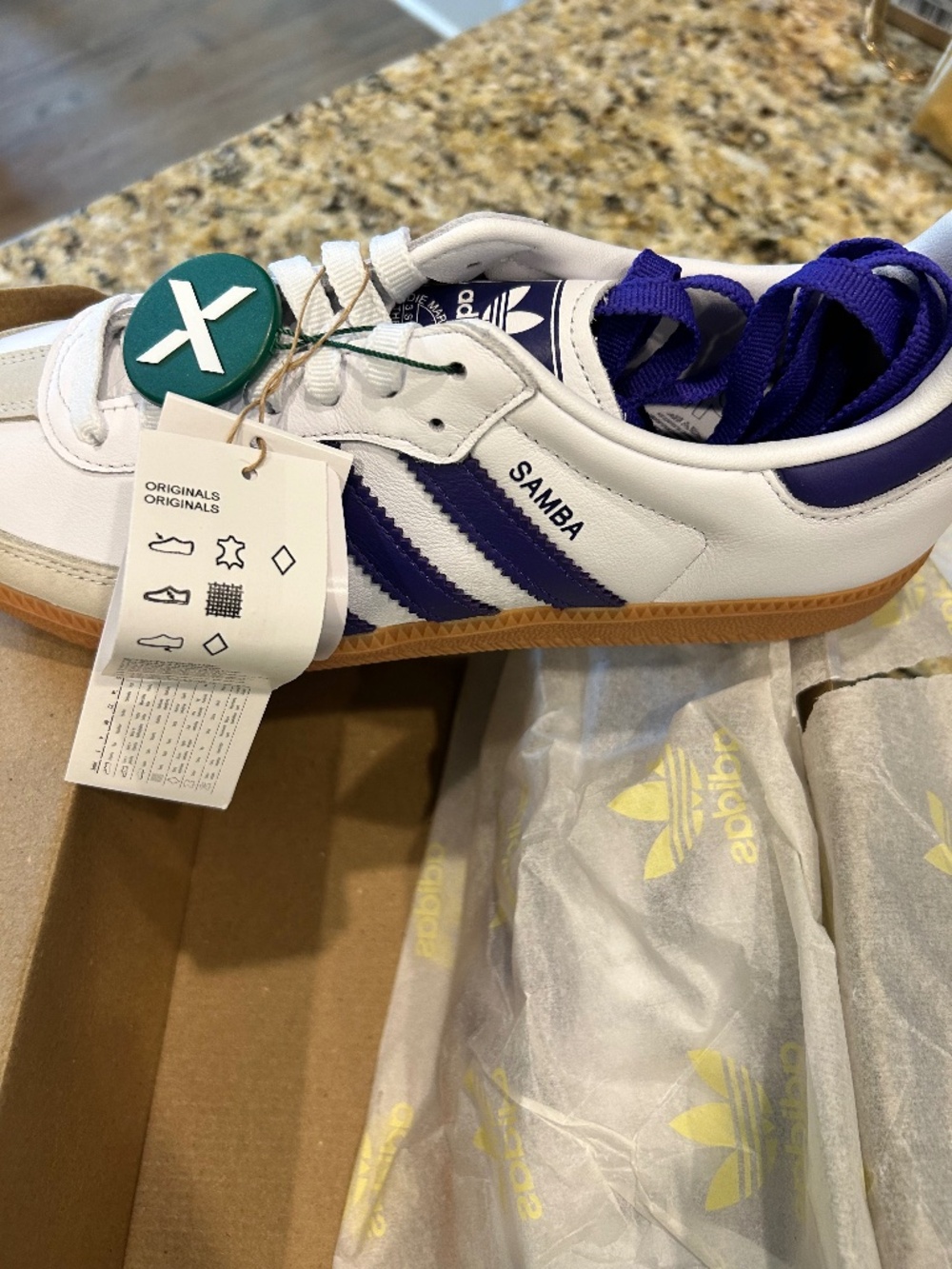 Women’s adidas OG samba size 9